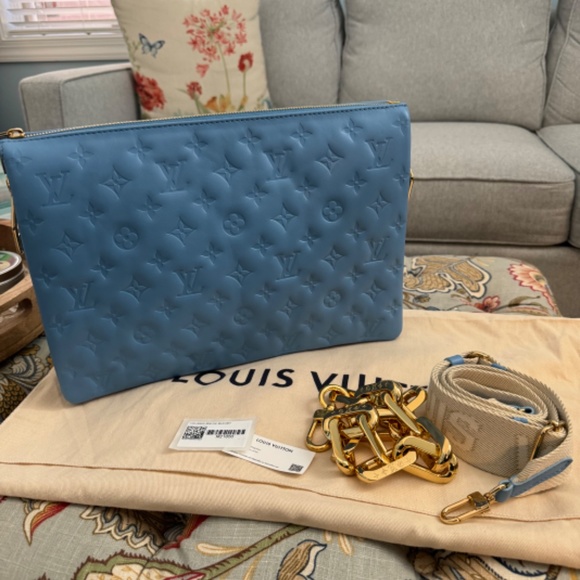 Louis Vuitton Coussin MM - Picture 3 of 13